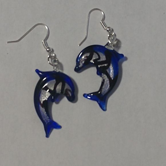 Art glass earrings, two sets, dolphins and stars - Picture 1 of 4